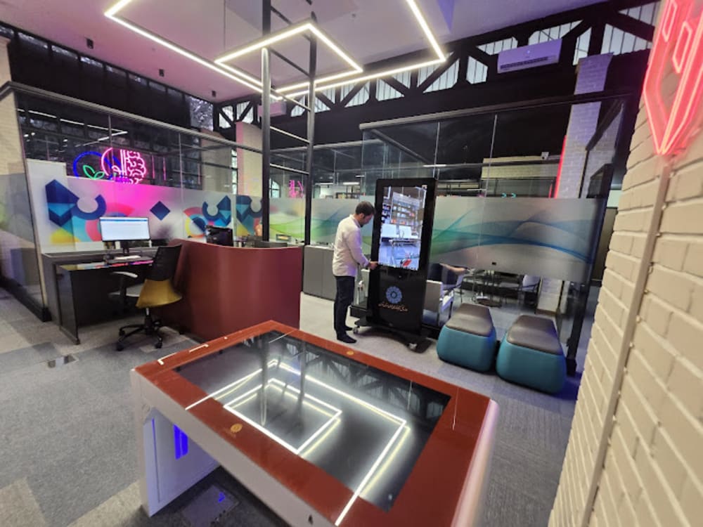 Ayandeh Digital Library-Tehran