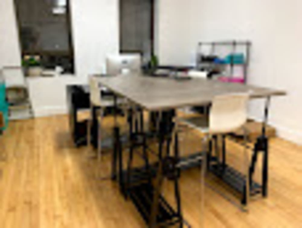 Go West Coworking 1828 Centre St