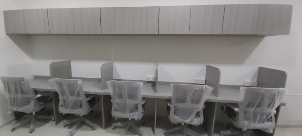 DeskNet Nikol Naroda