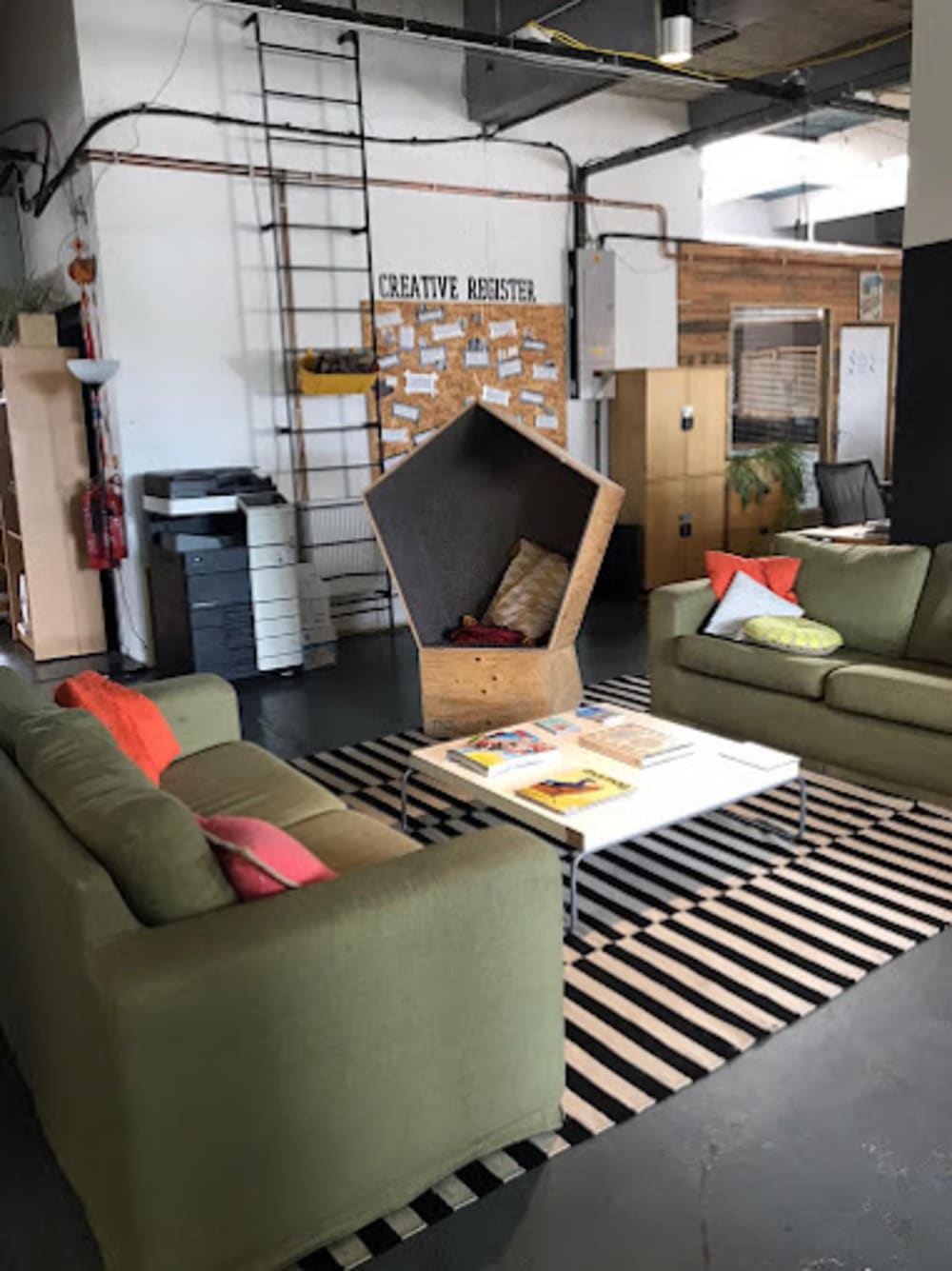 Mainyard London 90 Wallis Road