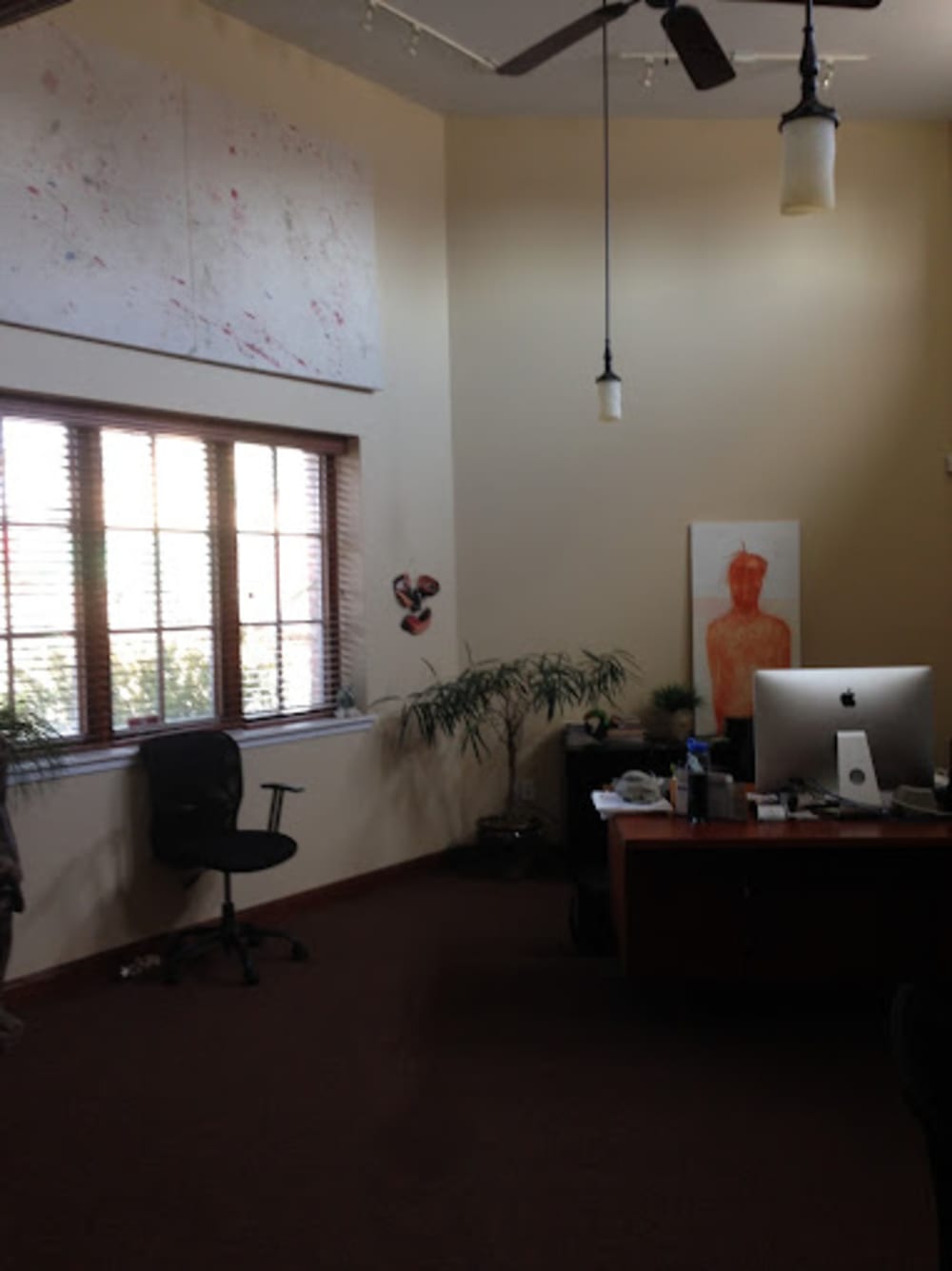 Hannah Ready to Go Office