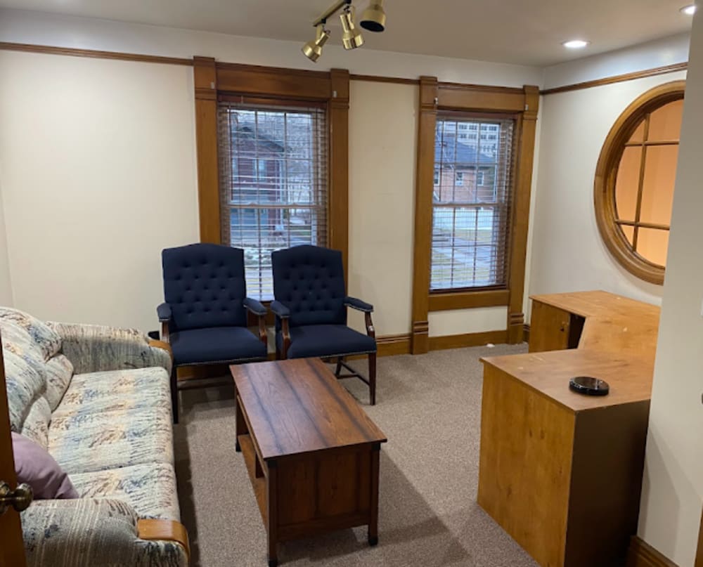 Lansing Shared Office-Lansing