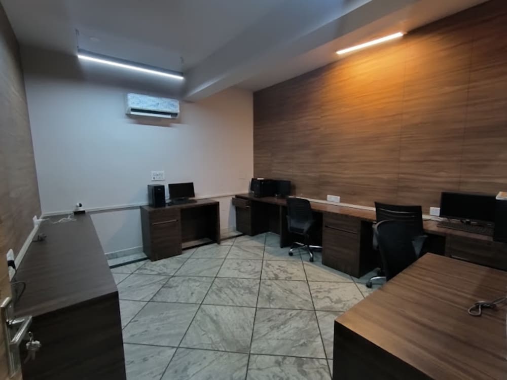 Skillhollistic Nehru Place