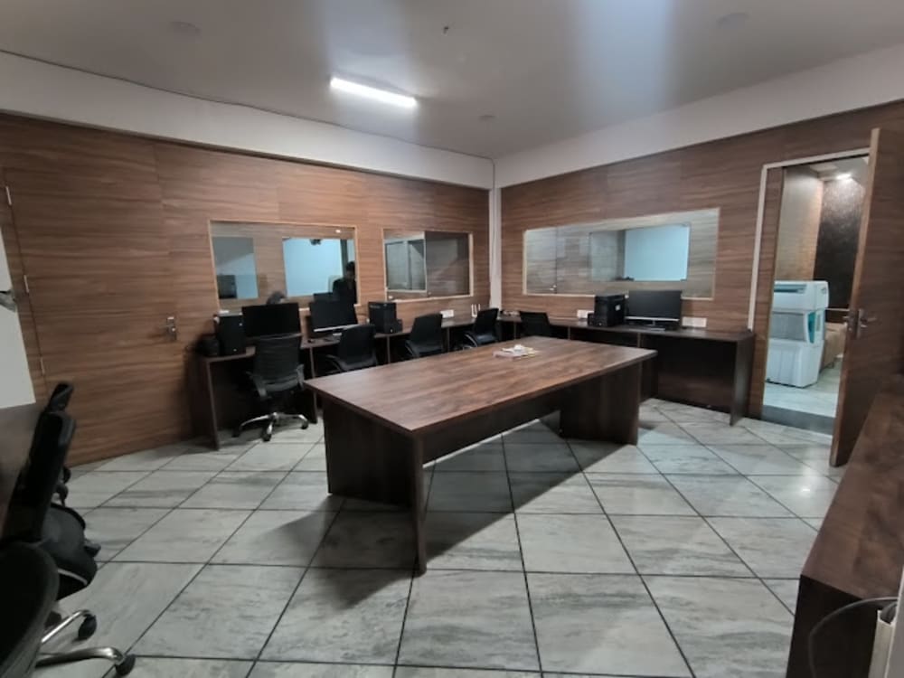 Skillhollistic Nehru Place