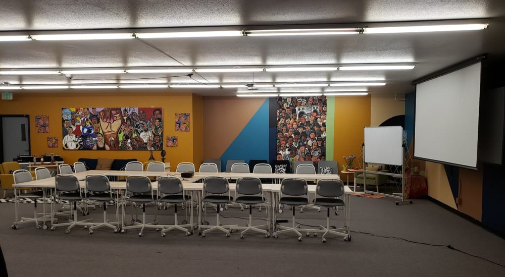 Black Dot 1437 S Jackson St