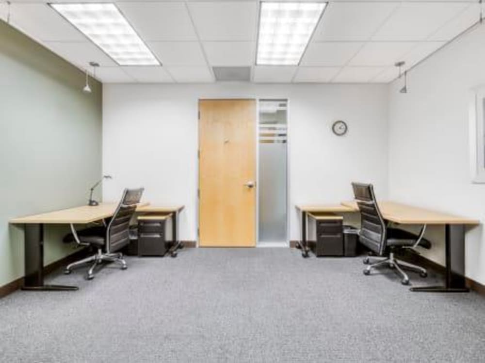 Regus Bentonville Plaza