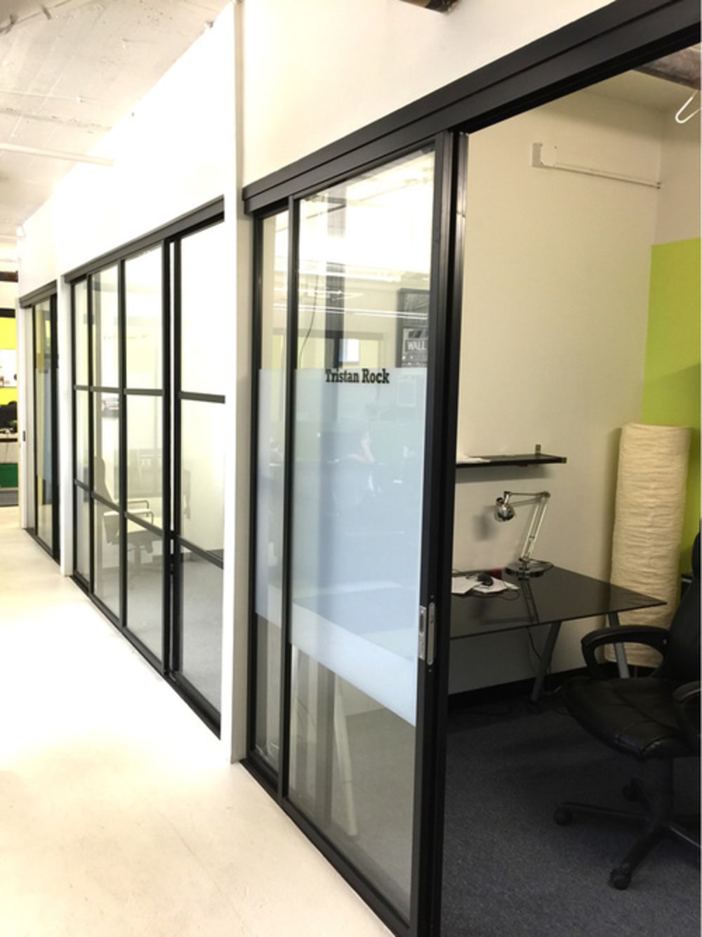 eSpace 50 Terminal St