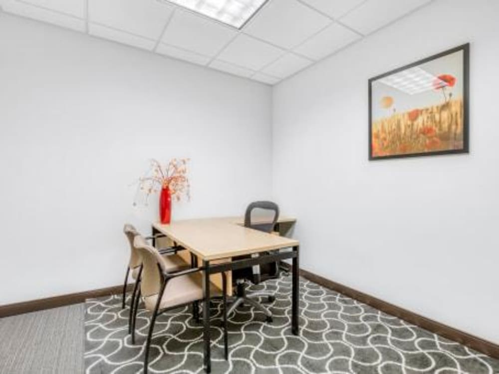 Regus Bentonville Plaza