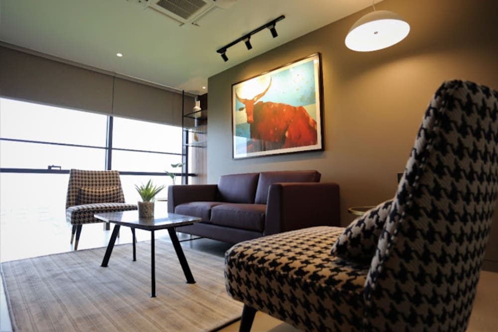 Connekt Nilmani Society Memnagar