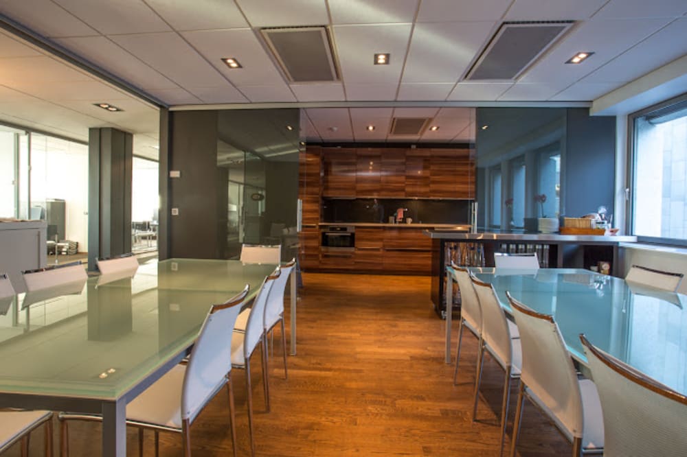 Vika Office Community