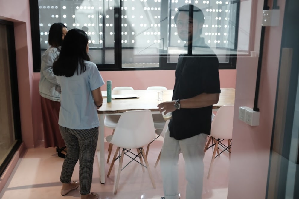 LoopHaus Jakarta Jalan Cilandak