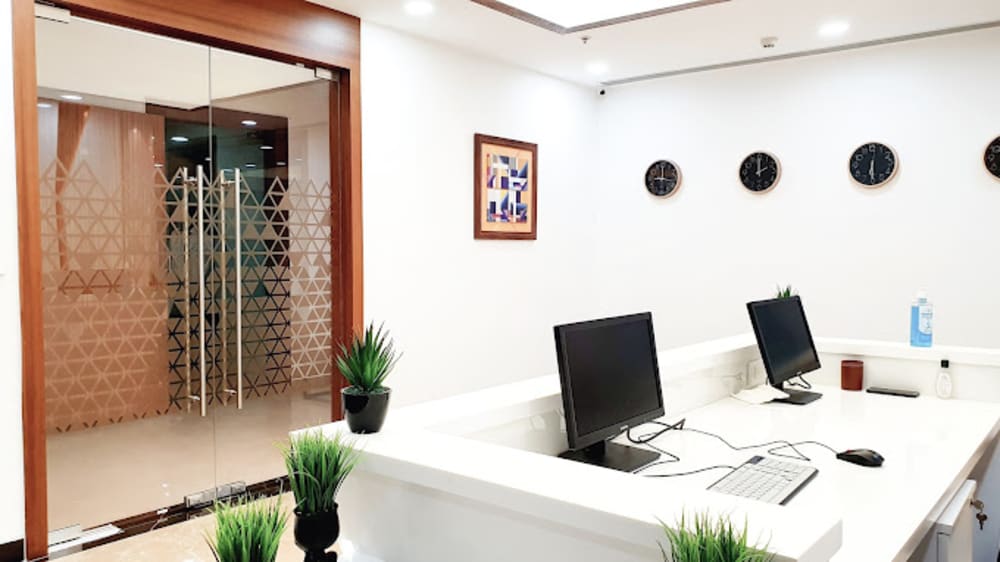 MooZ Tech Savvy Workspace