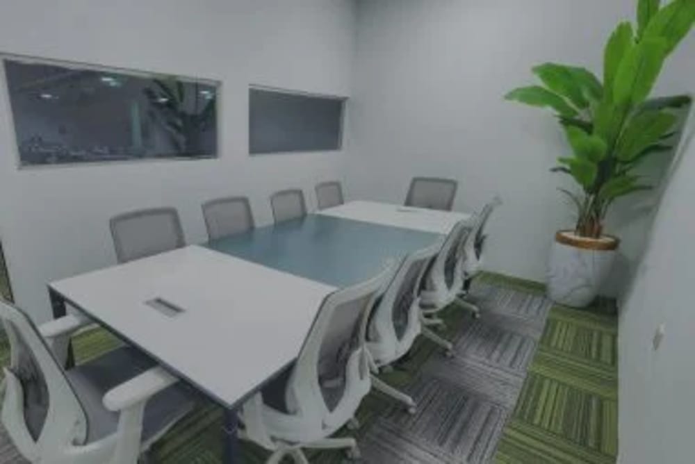 Rotana Business Center