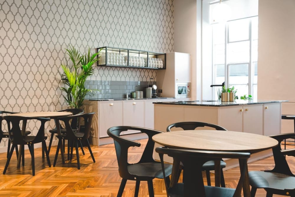 The Office Victoria Station, Belle House