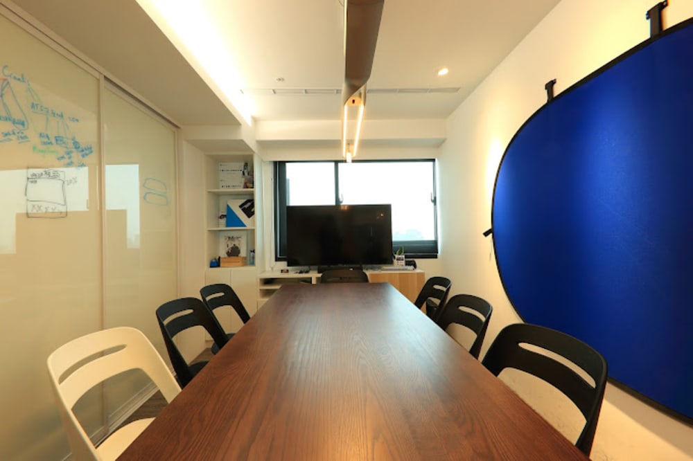 Monospace co working space