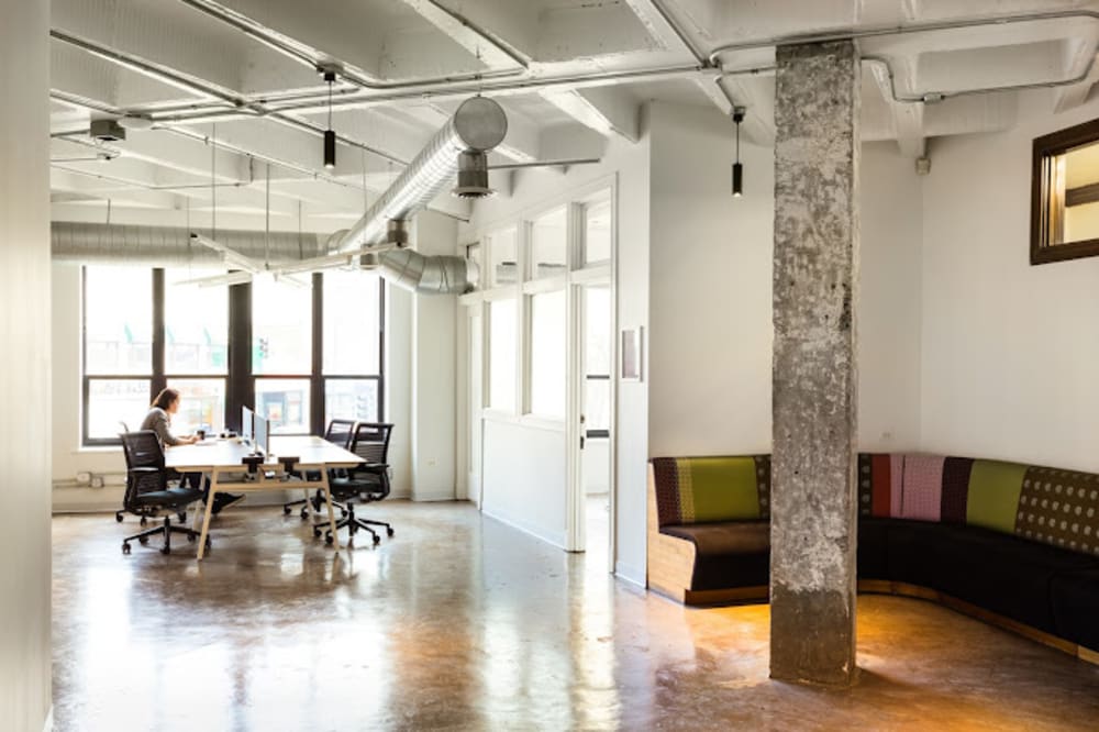 Platform Ashland Ave