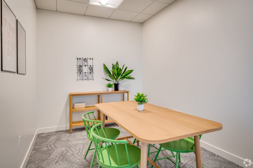 Common Desk Post Oak