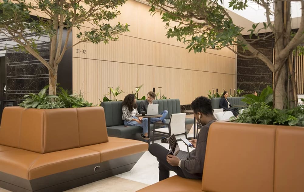 Instant Bank Street London