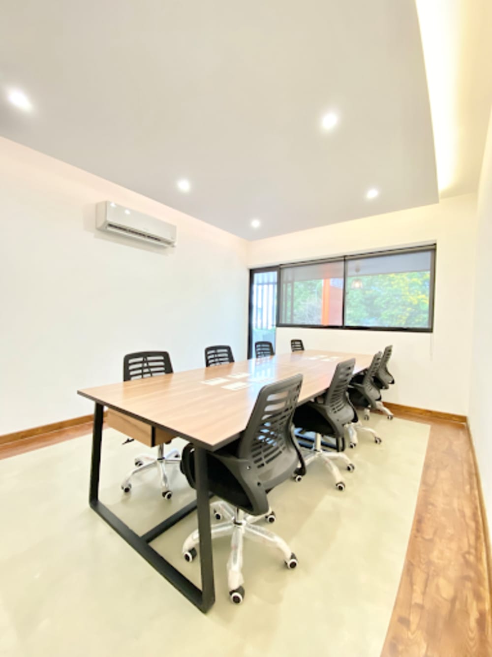 Independent-Kumaratunga