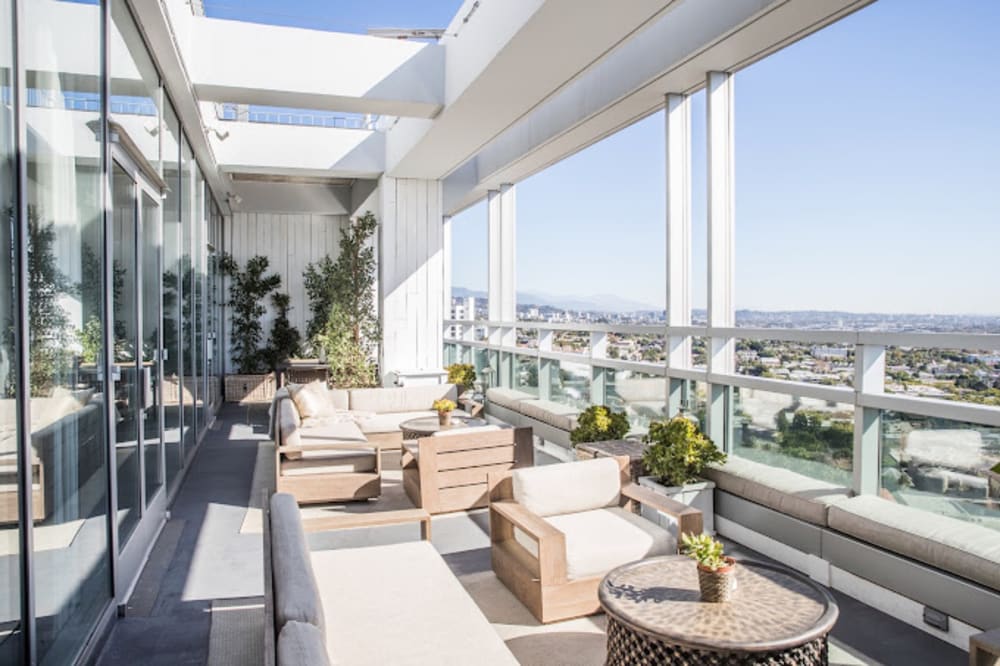 Hills Penthouse