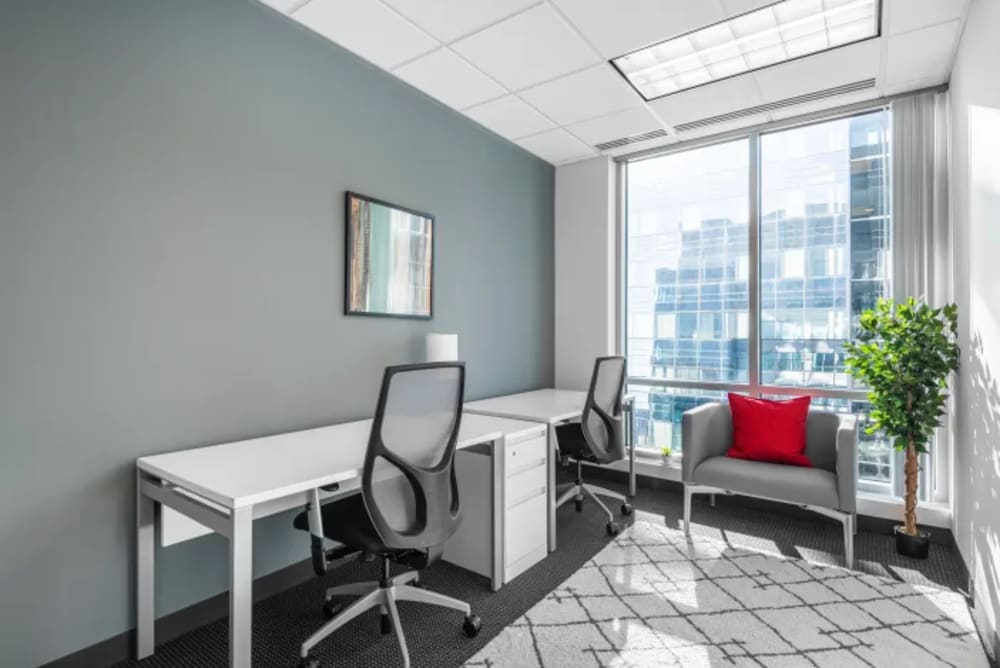 Regus Turnpike-Canton