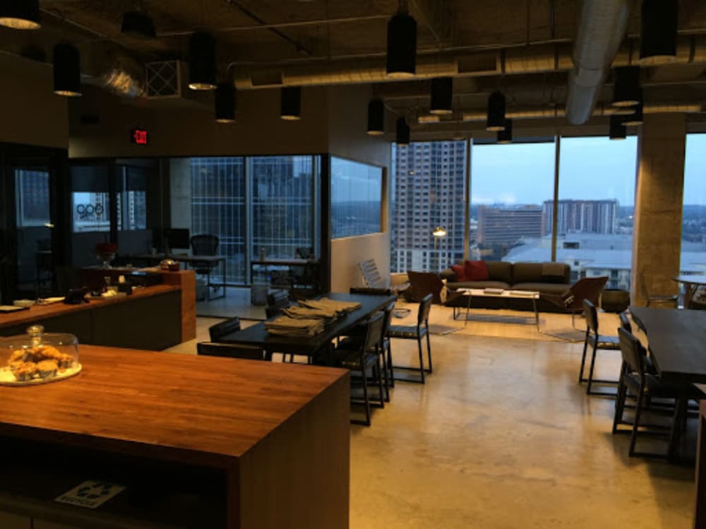 Industrious 201 W. 5th Street