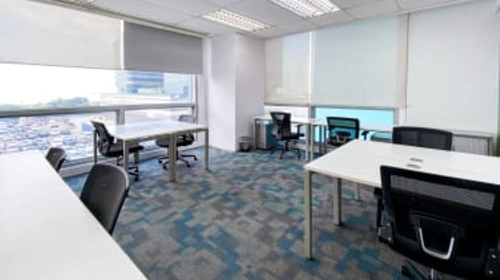 Regus -One E-com Pasay