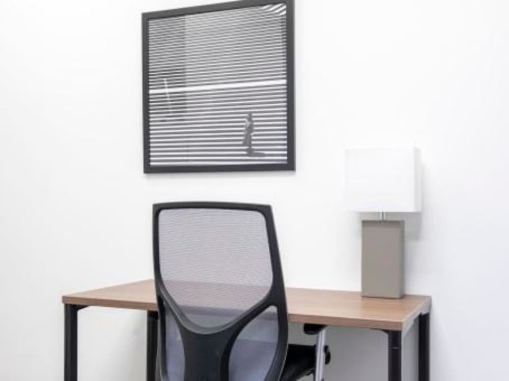 Regus Brownsboro Crossing