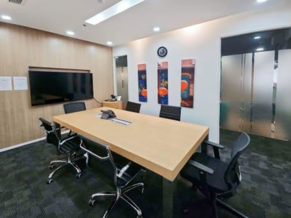 Regus Clark Clark Center 07