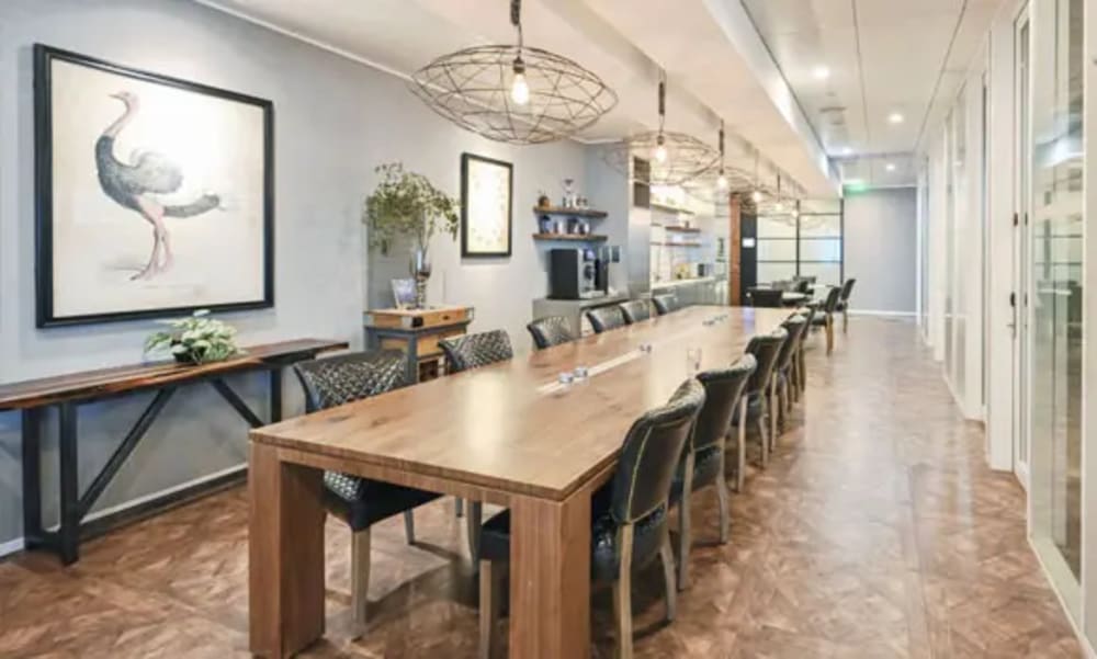 The Executive Centre-HKRI Taikoo Hui Centre Two