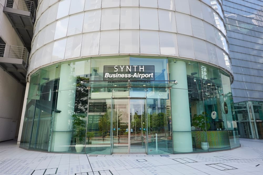 SYNTH Business Airport