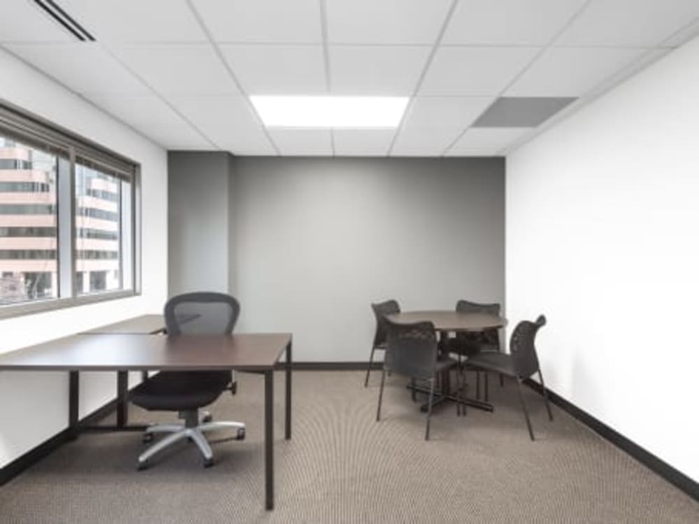 Regus Michigan Avenue-Lansing