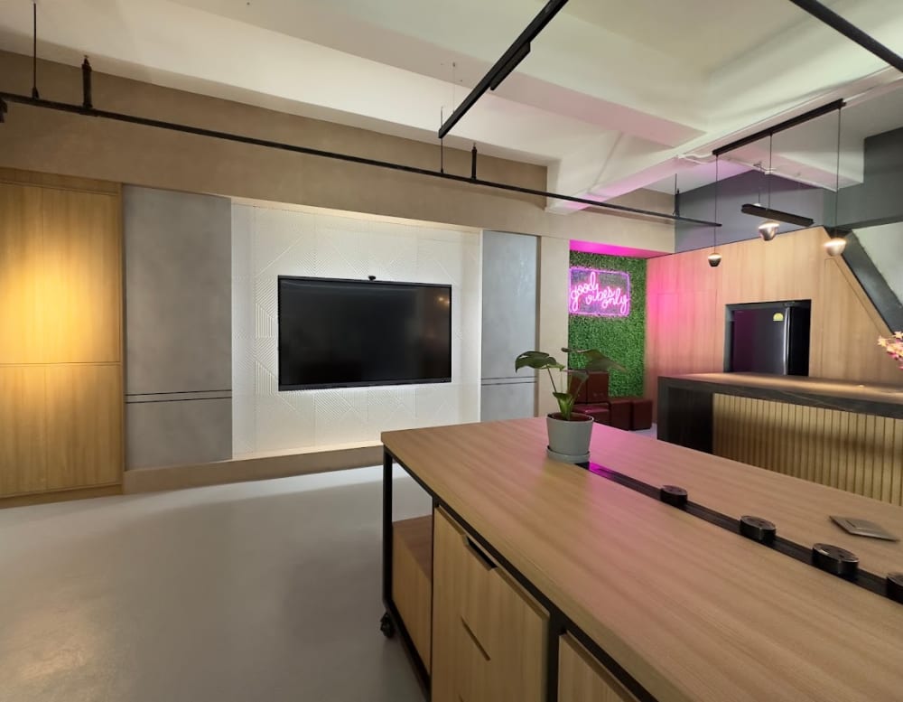 Clo Lab Space-Bendemeer Road