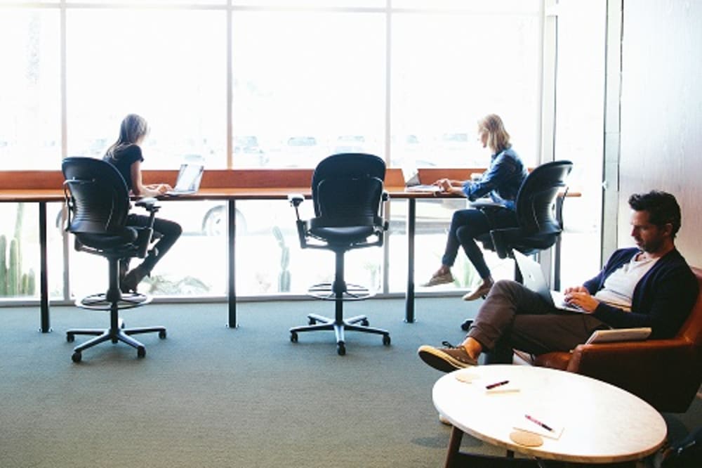 theOFFICE... quiet workspace