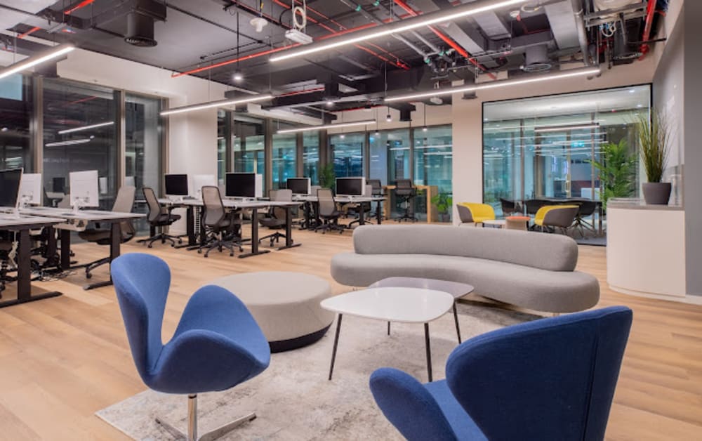 Hotdesk  One Central