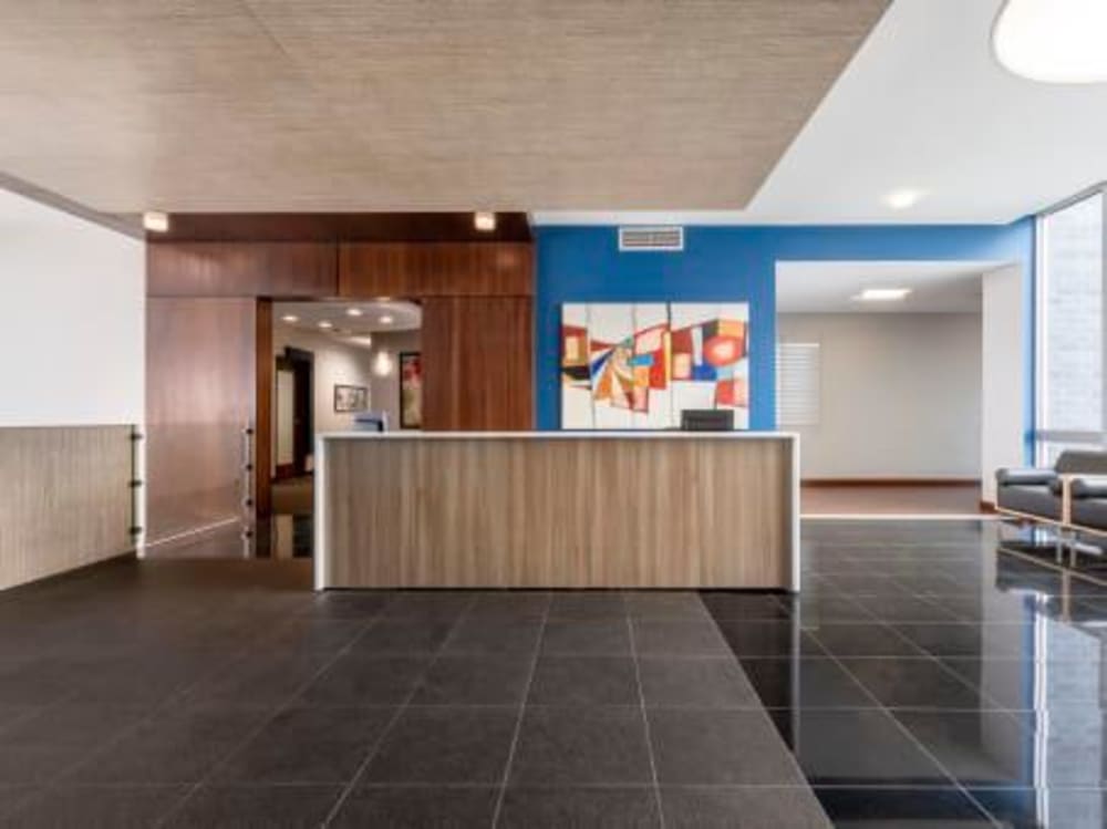 Regus - Sandy Center