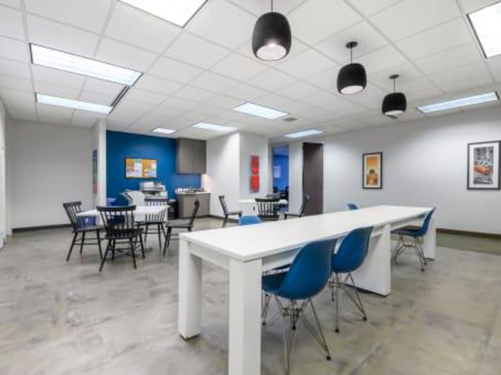 HQ - Brookfield Square