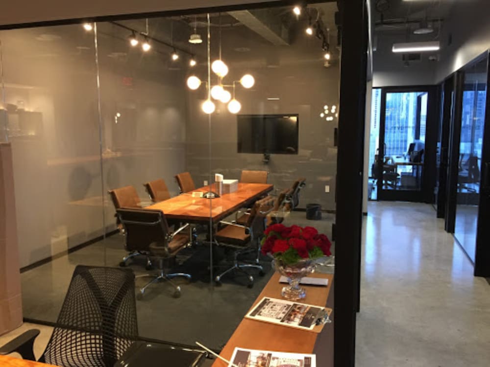 Industrious 201 W. 5th Street