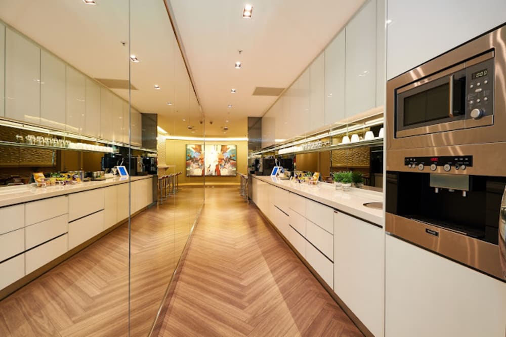 Menara Maxis 26th CEO SUITES