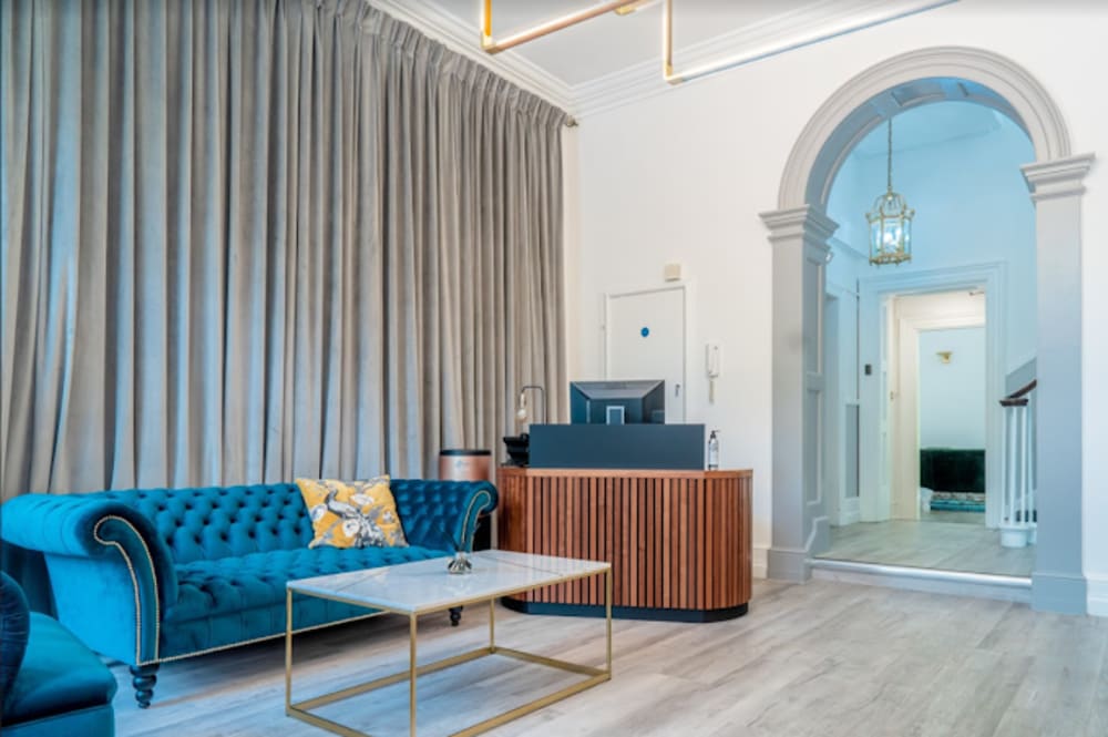 Business Cube Russell Square