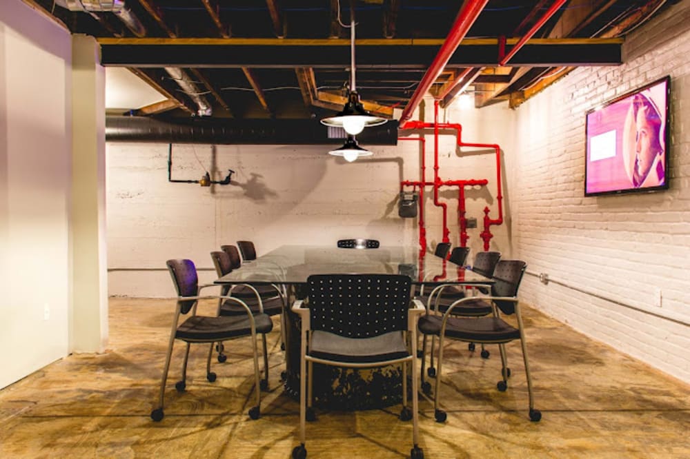 Nebula Jefferson Ave