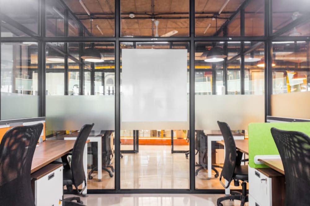 Community Coworks Ackruti Trade Center