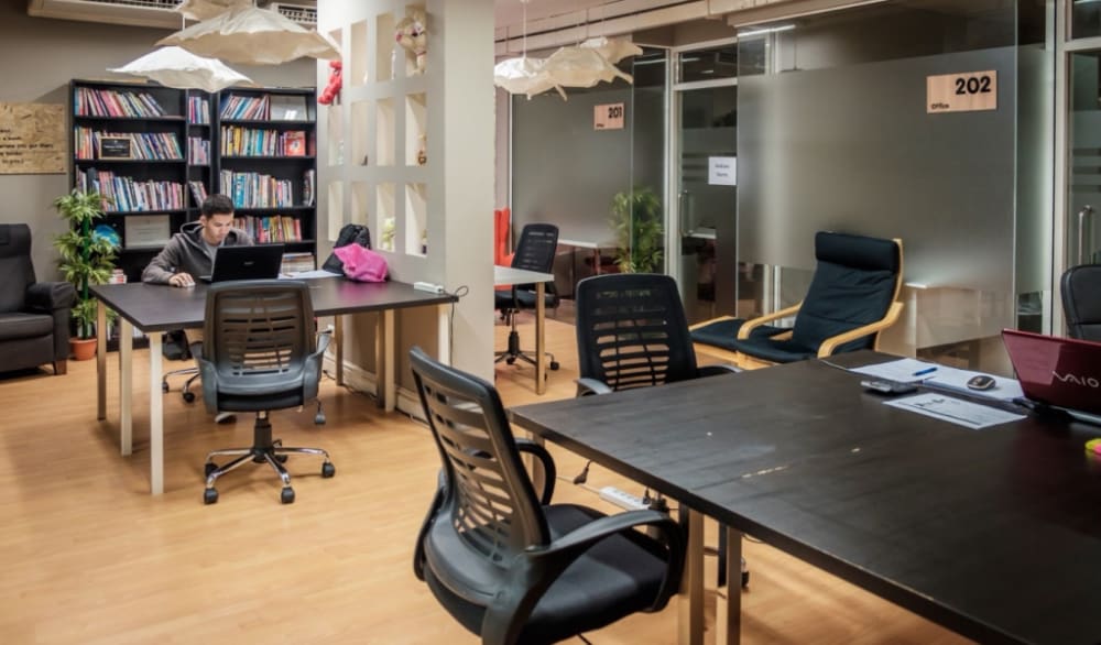 Cafe Amazon by Starwork