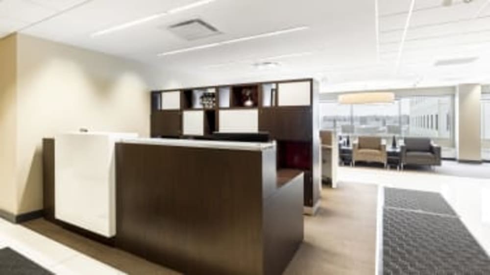 Regus-Macleod Place II