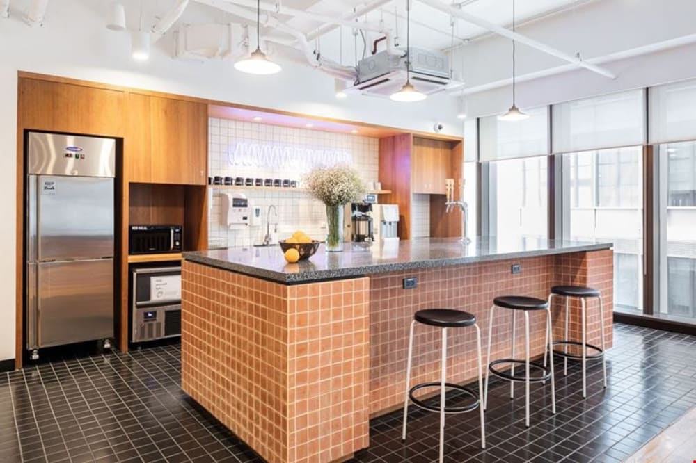 WeWork Menarco Tower