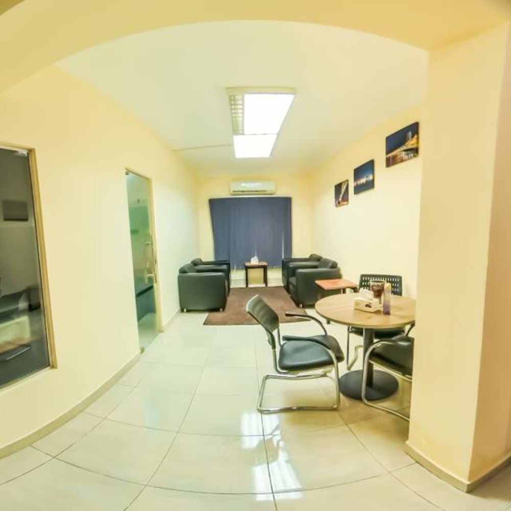 MAKANAK Zahraa Maadi