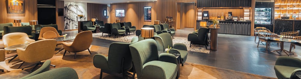 Plaza Premium Lounge First Departures