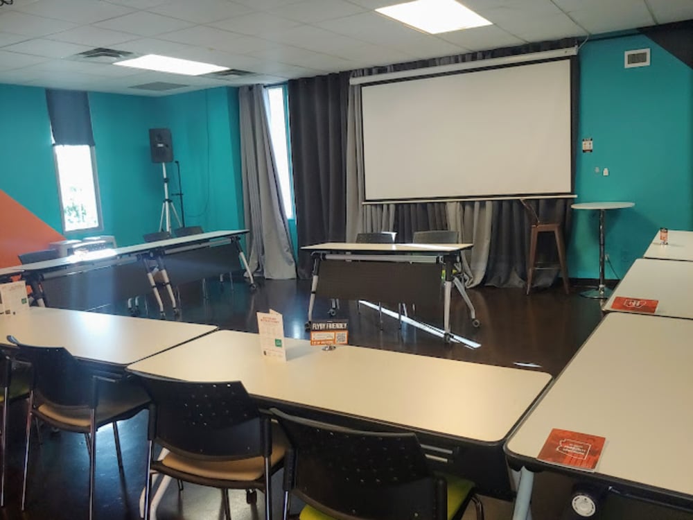 CO+HOOTS Coworking Phoenix