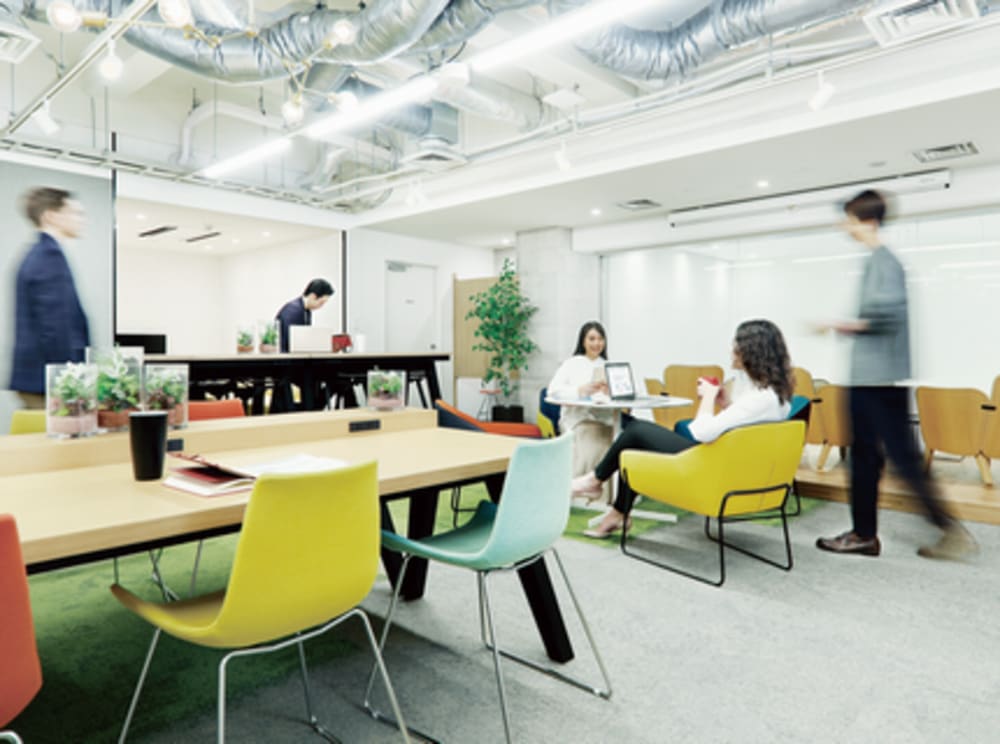 Cross Office Shinjuku