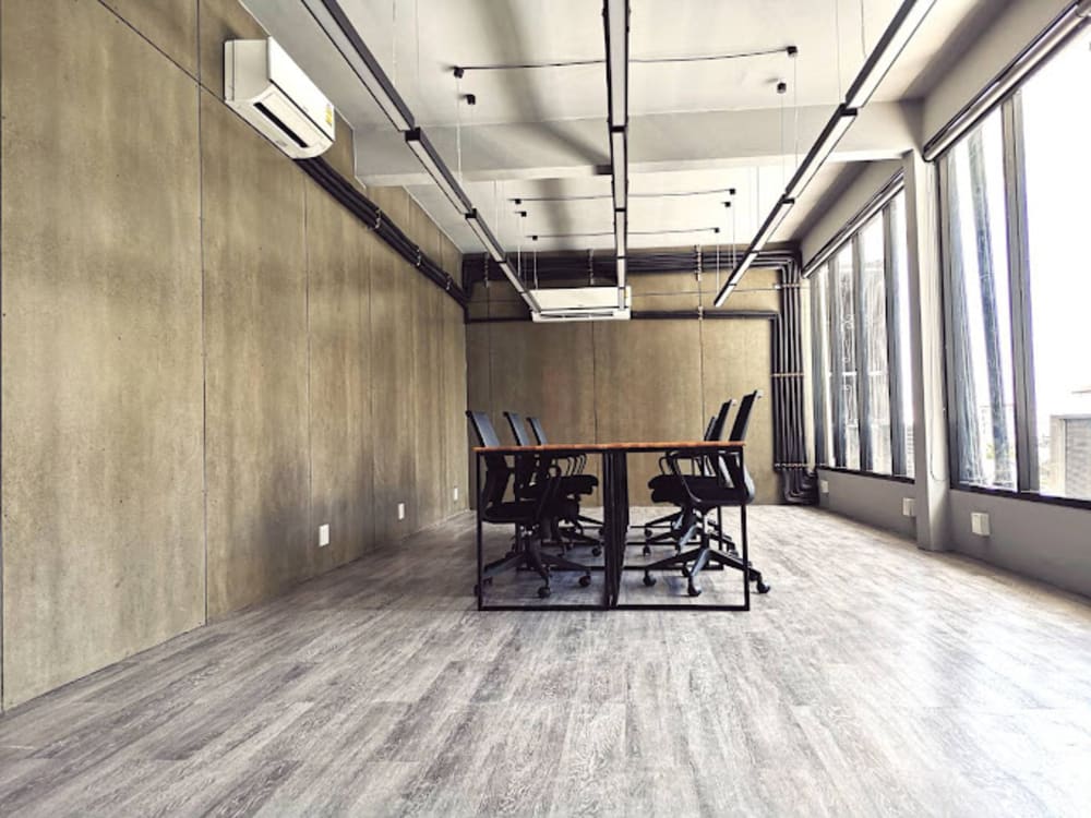 Comet Office Bangkok